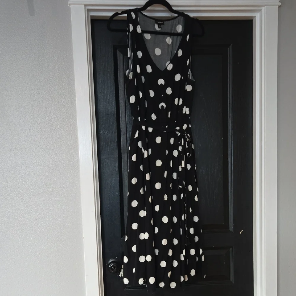 Torrid Black And White Polka Dot Midi Dress Size 1X - Picture 1 of 15